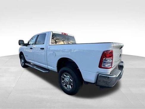 Used 2024 RAM 2500 Big Horn w/ Bed Utility Group image 5