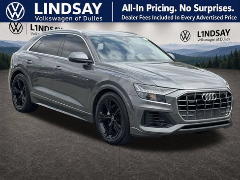 Used 2022 Audi Q8 Prestige w/ Prestige Package AWD/4WD image 1