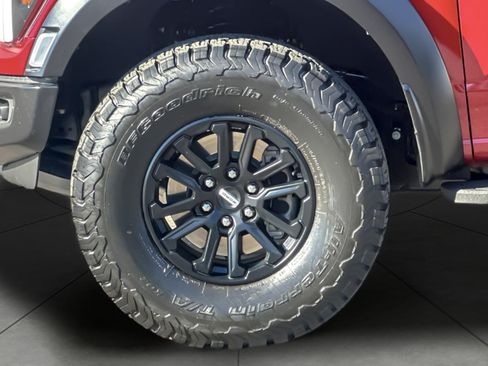 Used 2024 Ford F150 Raptor AWD/4WD image 25