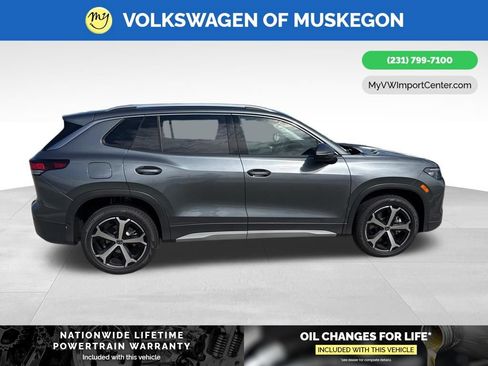 New 2026 Volkswagen Tiguan SE AWD/4WD image 8