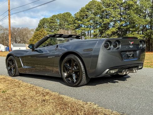 Used 2013 Chevrolet Corvette Convertible image 23