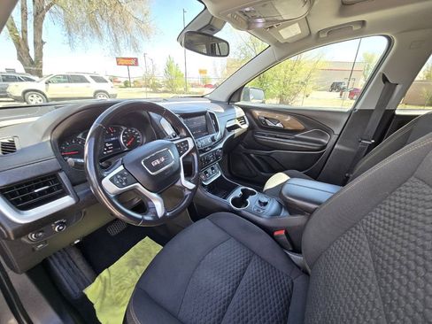 Used 2020 GMC Terrain SLE w/ Driver Convenience Package image 13