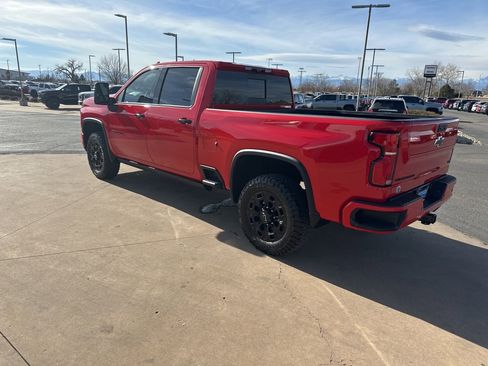 Used 2024 Chevrolet Silverado 2500 LTZ w/ LTZ Plus Package image 31