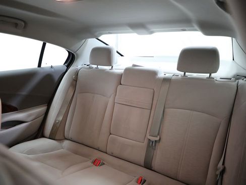 Certified 2012 Buick LaCrosse Convenience FWD image 11