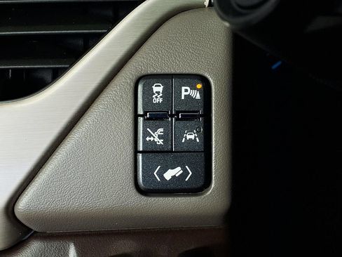 Used 2019 GMC Yukon Denali w/ Denali Ultimate Package RWD image 18