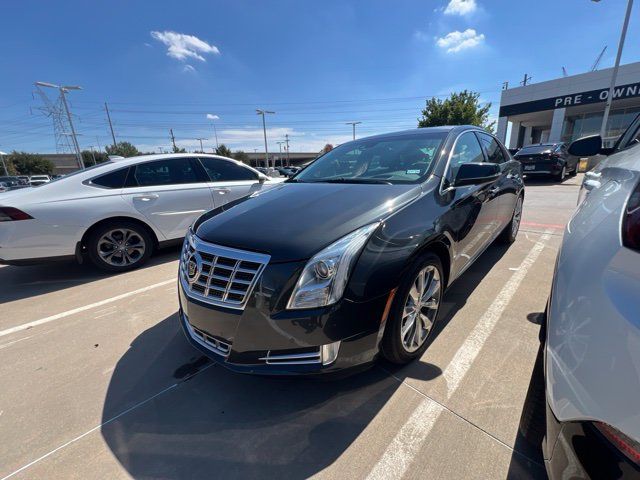 Used 2013 Cadillac XTS Premium FWD image 2