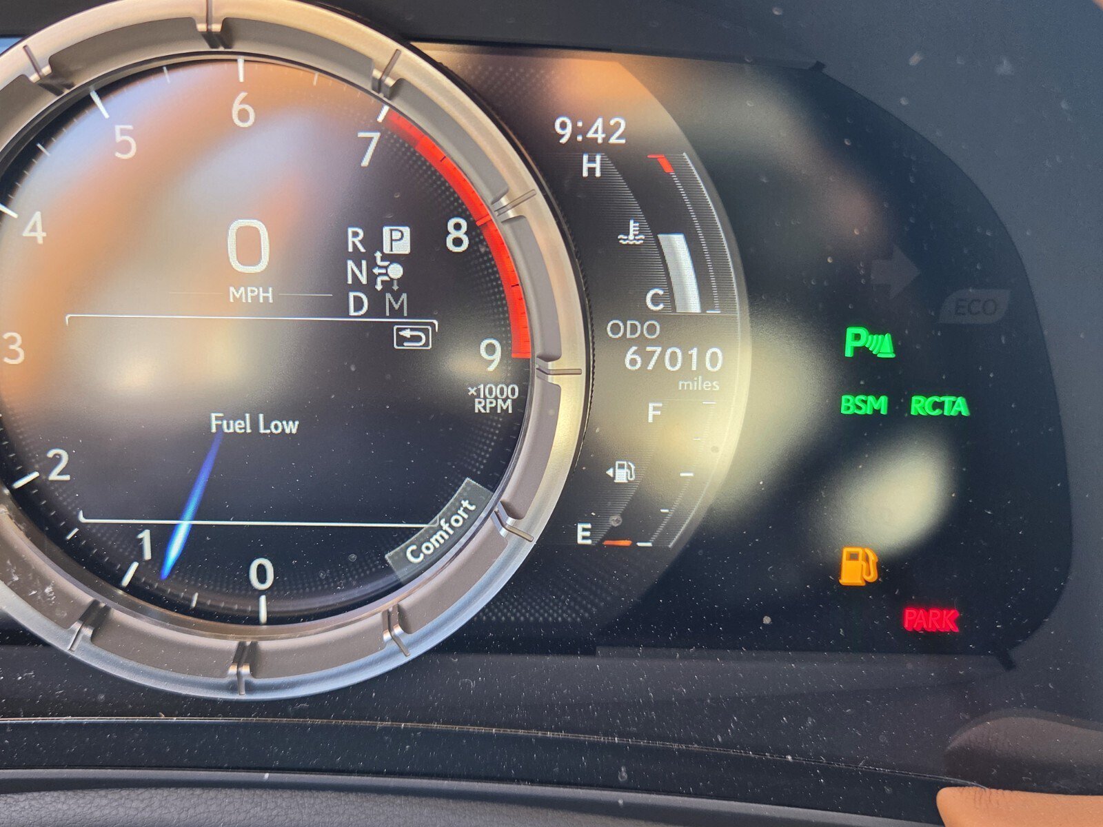 Used 2018 Lexus LC 500 Coupe w/ Performance Package RWD image 12