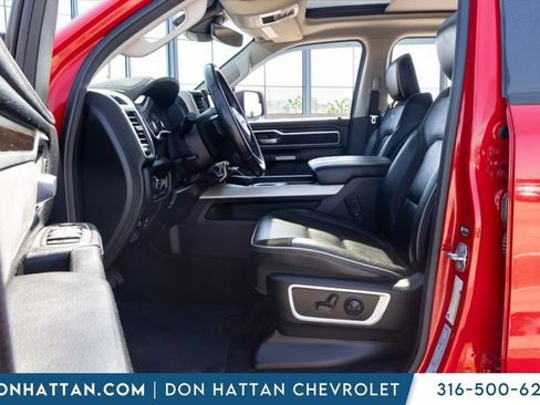 Used 2022 RAM 1500 Laramie w/ Laramie Southwest Edition AWD/4WD image 3