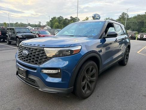 Used 2023 Ford Explorer ST-Line AWD/4WD image 32