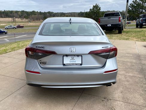 Used 2026 Honda Civic Sport image 5