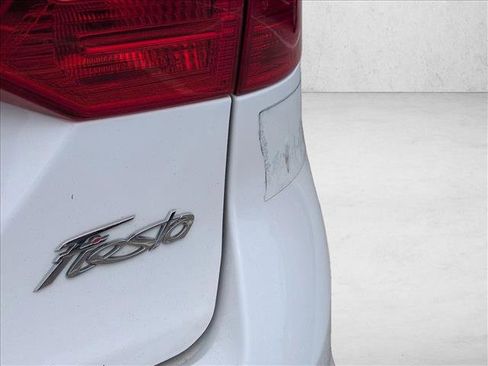 Used 2017 Ford Fiesta S image 13