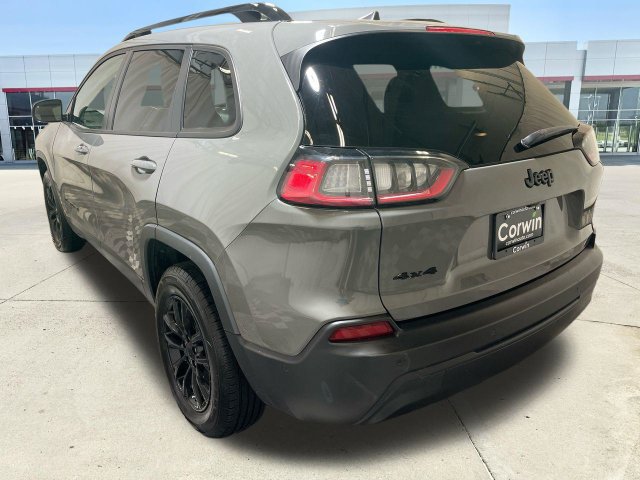 Used 2023 Jeep Cherokee Altitude Lux AWD/4WD image 6