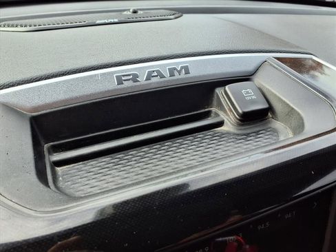 Used 2020 RAM 1500 Laramie w/ Sport Appearance Package image 10