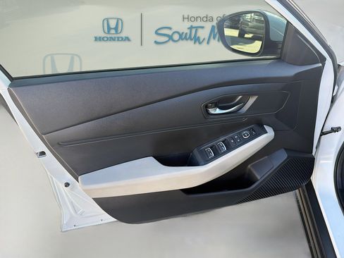 Certified 2023 Honda Accord LX image 19