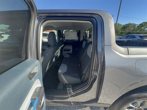 New 2026 Ford Maverick XLT w/ Equipment Group 301A AWD/4WD image 20