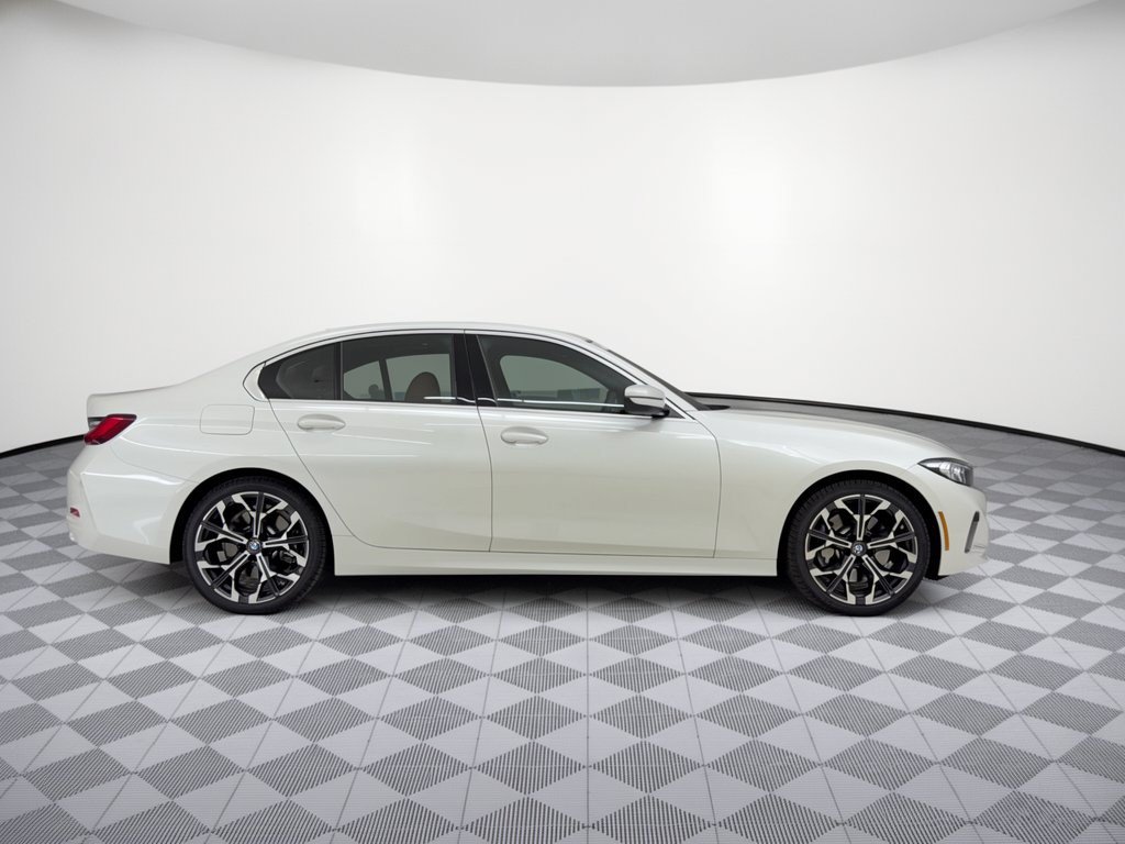 Used 2026 BMW 330i Sedan w/ Convenience Package RWD image 8
