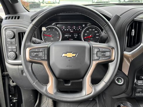 Used 2023 Chevrolet Silverado 2500 High Country image 23
