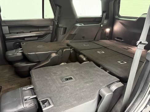 Used 2020 Ford Expedition XLT w/ Equipment Group 202A image 10