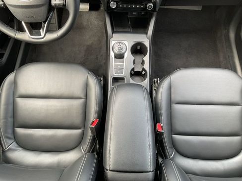 Used 2023 Ford Escape Platinum image 16