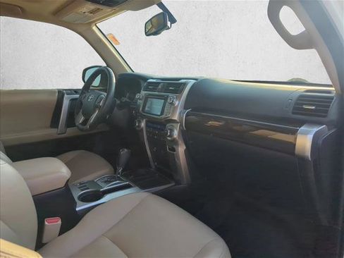 Used 2016 Toyota 4Runner Limited image 28