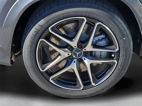 New 2026 Mercedes-Benz GLE 53 AMG 4MATIC image 9