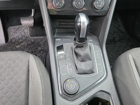 Used 2020 Volkswagen Tiguan S AWD/4WD image 14
