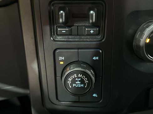 Used 2021 Ford F150 XLT w/ XTR Package image 36