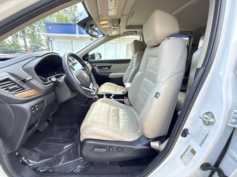 Used 2017 Honda CR-V Touring image 18