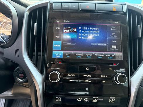 Used 2020 Subaru Ascent Limited w/ Popular Package #3 AWD/4WD image 22
