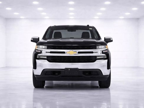 Used 2020 Chevrolet Silverado 1500 LT w/ All-Star Edition image 3