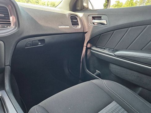 Used 2023 Dodge Charger SXT RWD image 11
