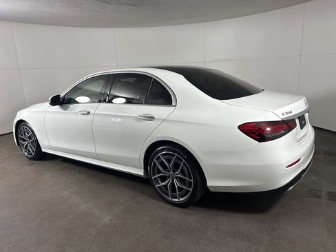 Used 2021 Mercedes-Benz E 350 4MATIC Sedan image 3