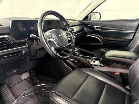 Used 2025 Kia Telluride S AWD/4WD image 23