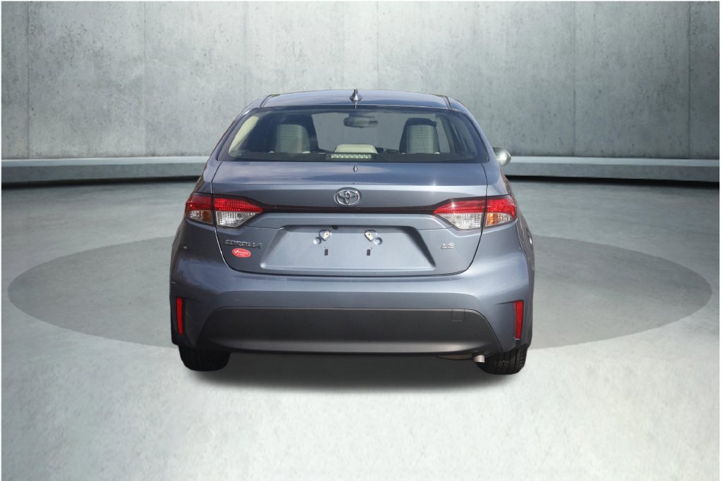 Used 2024 Toyota Corolla LE FWD image 11