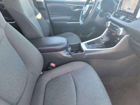 Used 2023 Toyota RAV4 XLE image 21