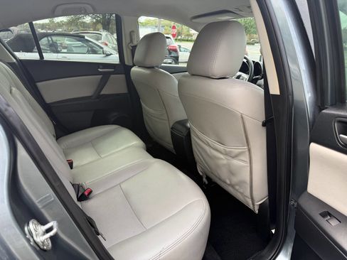 Used 2012 MAZDA MAZDA3 i Touring image 15
