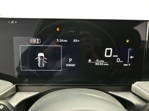 Used 2026 Nissan Kicks SV FWD image 13
