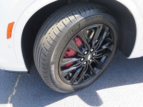 Certified 2024 Cadillac XT6 Sport w/ LPO, Onyx Lite Package AWD/4WD image 26