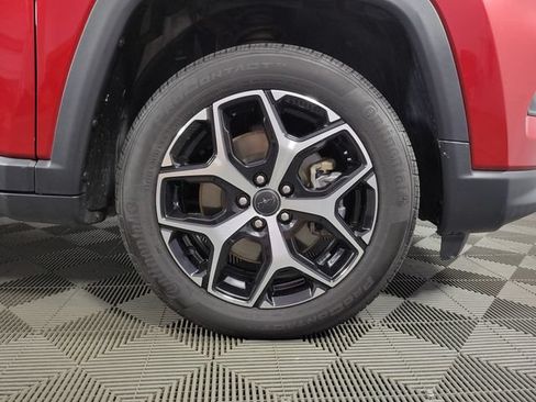 Used 2025 Jeep Compass Limited AWD/4WD image 11
