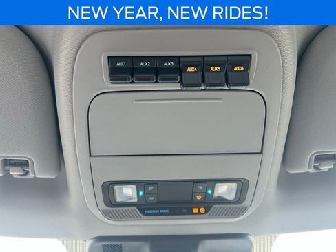 New 2026 Ford F250 XL w/ XL Chrome Package image 32