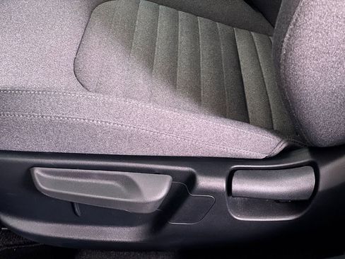 Certified 2025 Kia K4 EX image 17