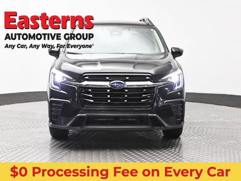 Used 2025 Subaru Ascent Premium AWD/4WD image 2