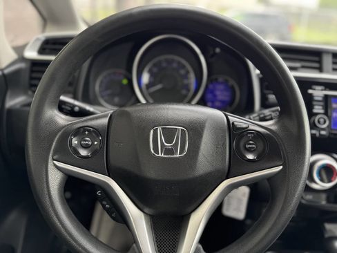 Used 2019 Honda Fit LX image 12