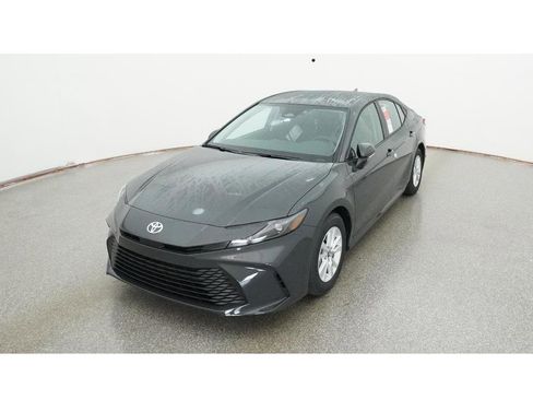 New 2026 Toyota Camry LE image 16