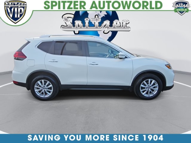 Used 2018 Nissan Rogue SV w/ Premium Package AWD/4WD image 15