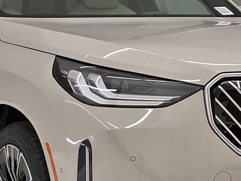 New 2026 BMW X3 xDrive30 w/ Premium Package image 9