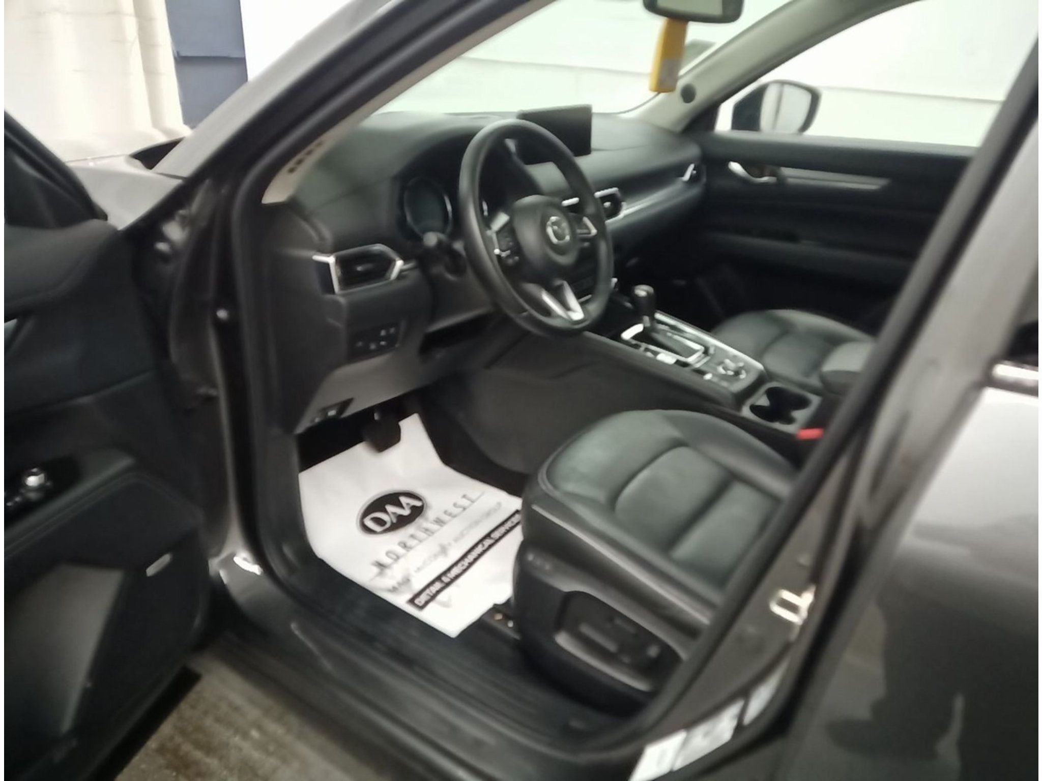 Used 2025 MAZDA CX-5 AWD 2.5 S w/ Premium Plus Pkg image 2