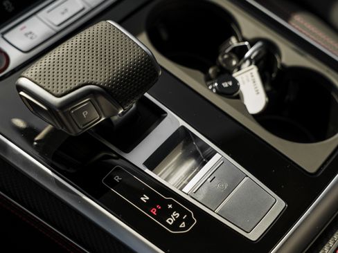 New 2026 Audi SQ7 Prestige image 11