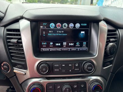 Used 2019 Chevrolet Tahoe LT AWD/4WD image 19