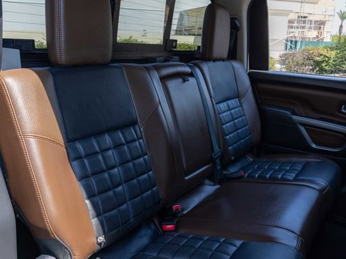 Used 2016 Nissan Titan Platinum Reserve image 18